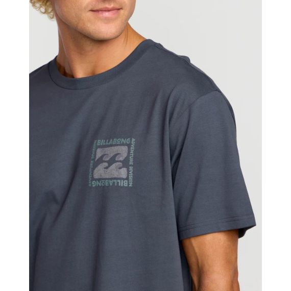 Billabong Ανδρικό Κοντομάνικο T-Shirt 24A503506-MDB Trail Adiv - ΝΕΕΣ ΠΑΡΑΛΑΒΕΣ στο Bodyman