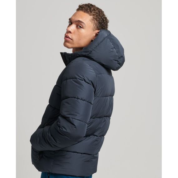 Superdry Jacket M5011827A-98T Sports Puffer Hodded Navy - Μπουφάν στο Bodyman