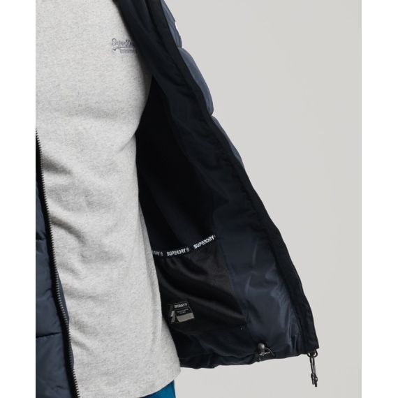 Superdry Jacket M5011827A-98T Sports Puffer Hodded Navy - Μπουφάν στο Bodyman