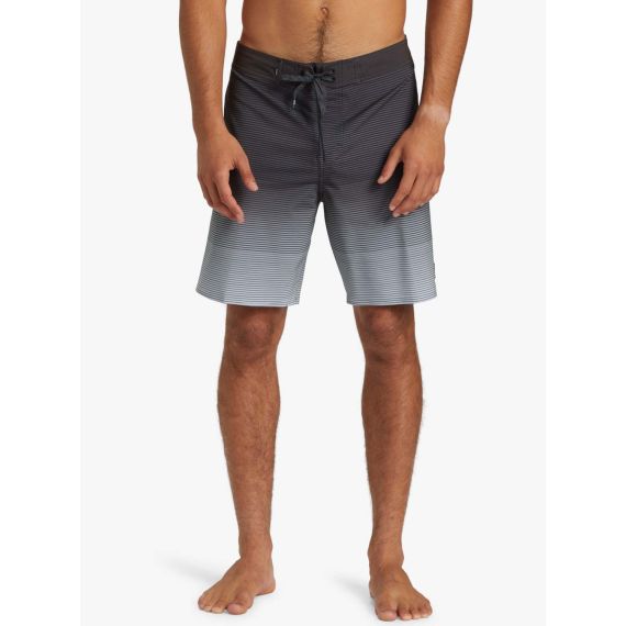 Quiksilver Ανδρικό Μαγιό Boardshort AQYBS03651-KVJ6 Surfsilk Massive 18'' Black ωωωω - Βερμούδες Μαγιό στο Bodyman